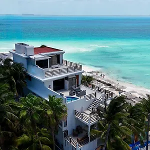Hotell Cuxos Beachfront Isla Mujeres